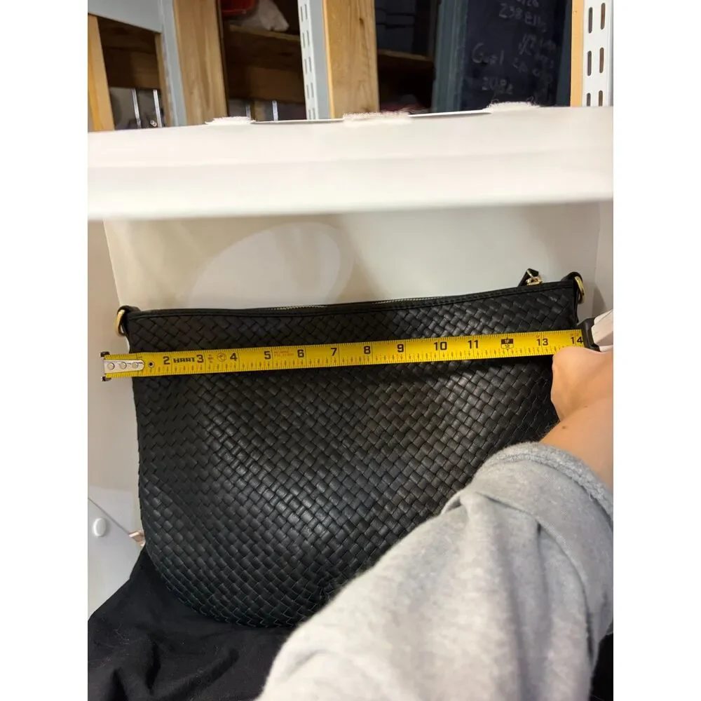 NWOT Quince Italian Leather Convertible Crescent Handwoven Shoulder Bag Black